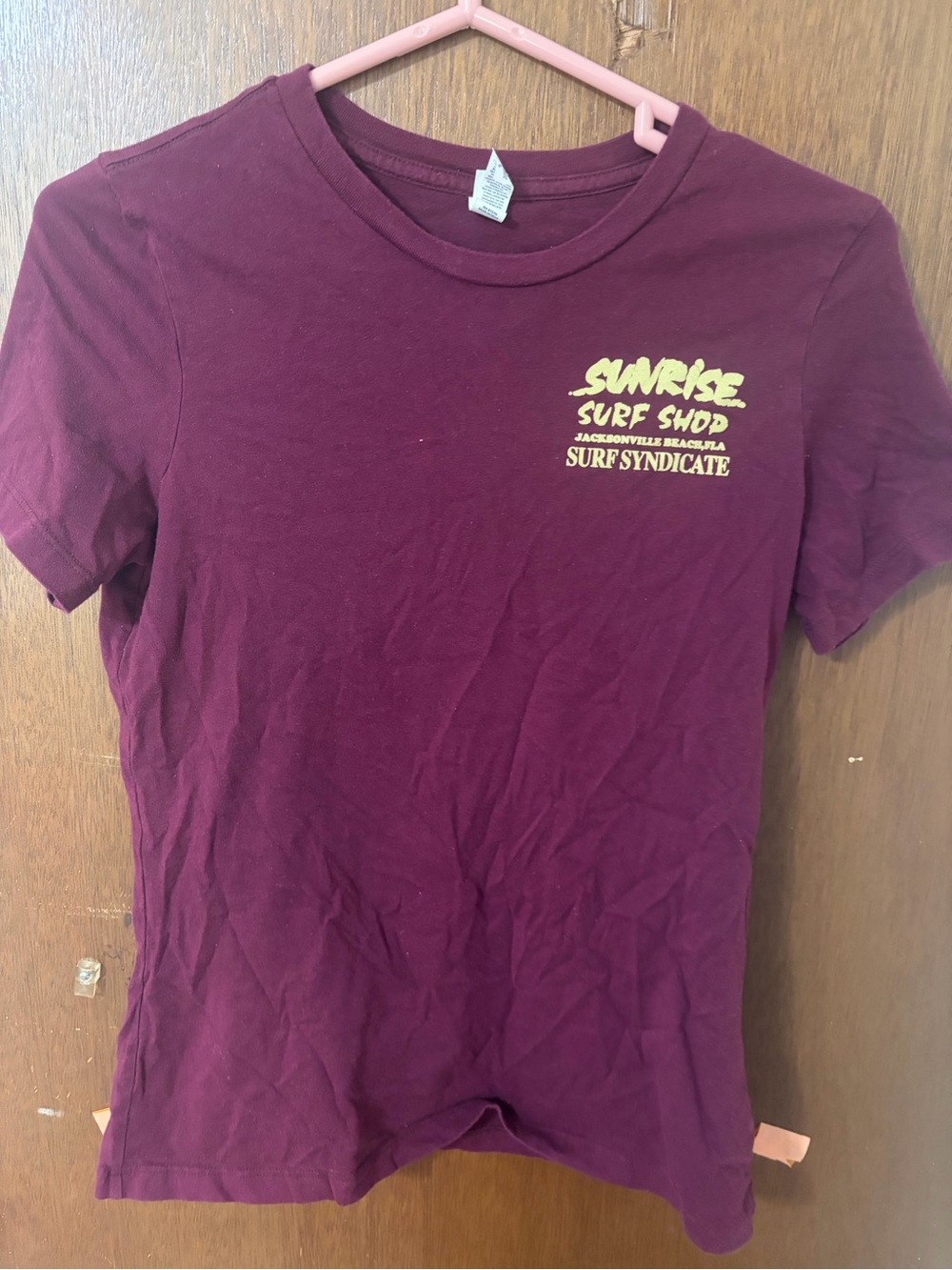Sunrise surf shop women's small shirt